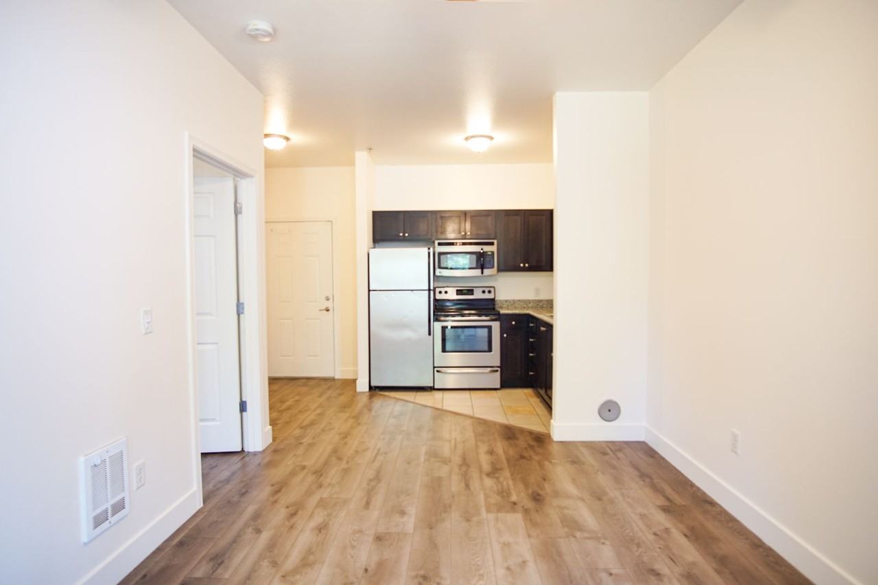 103 S. Meade St - Photo 2 of 50