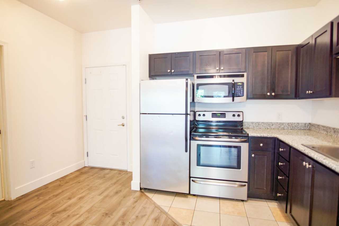 103 S. Meade St - Photo 3 of 50