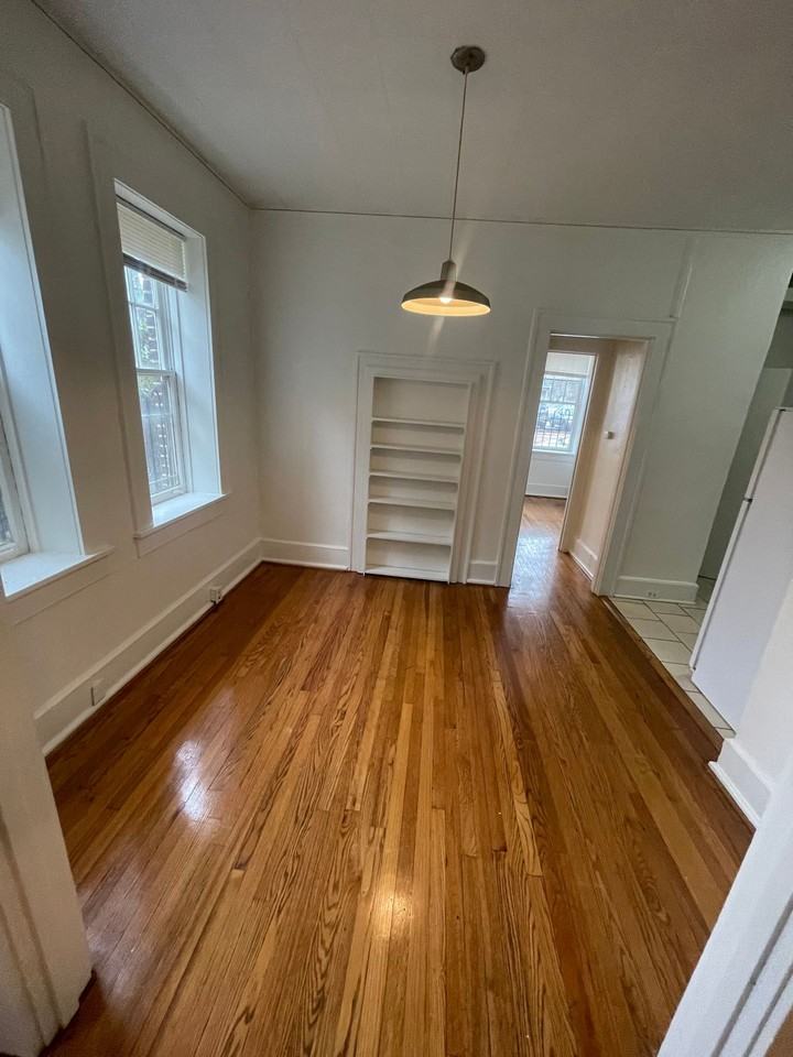 COBB LANE CORNERS - Photo 4 of 7