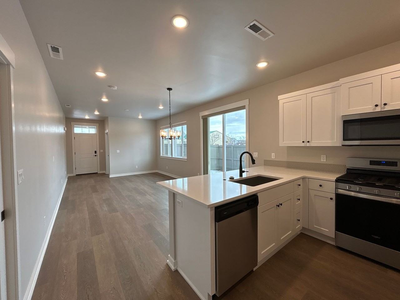 20656 Se Iron Horse Ln - Photo 4 of 18
