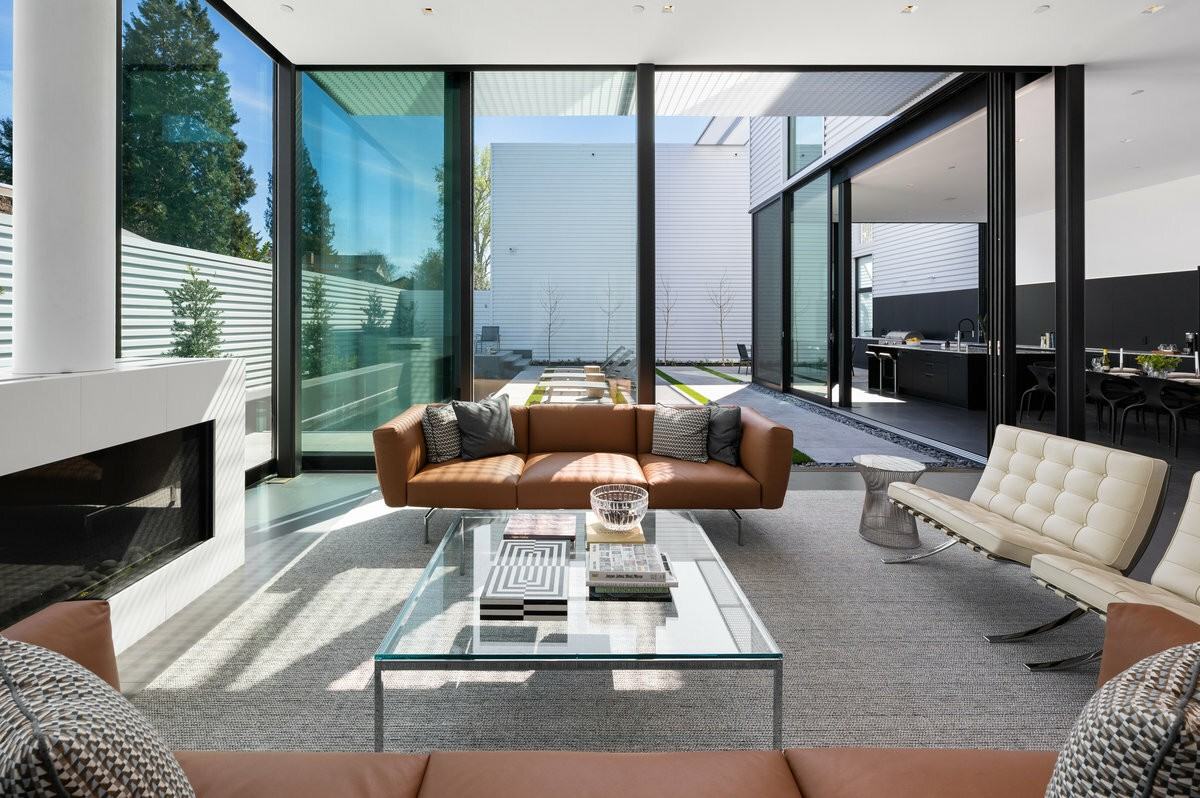 212 Tucker St - Photo 3 of 30