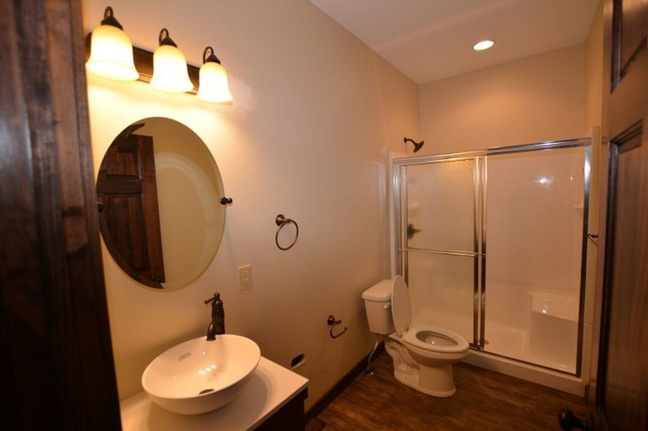 416 E 4th St - Photo 3 of 50