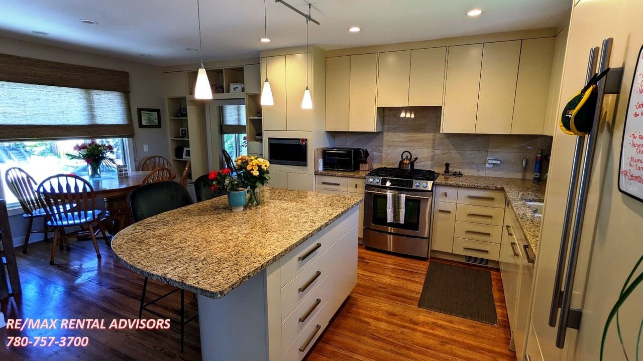 1424 24 St Sw - Photo 3 of 27