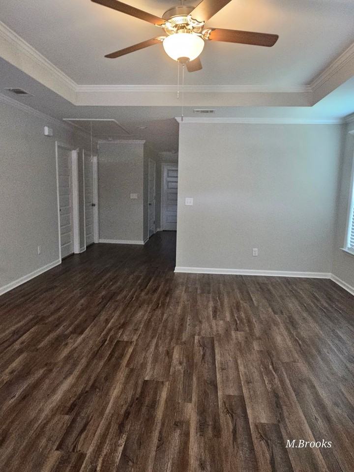 1704 Almond Tree Pl - Photo 7 of 33
