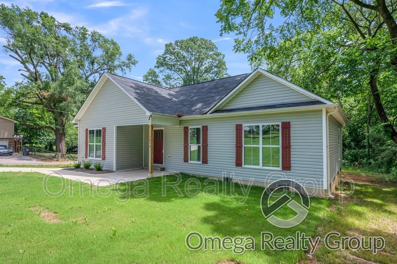 1210 Hueytown Rd - Photo 5 of 40