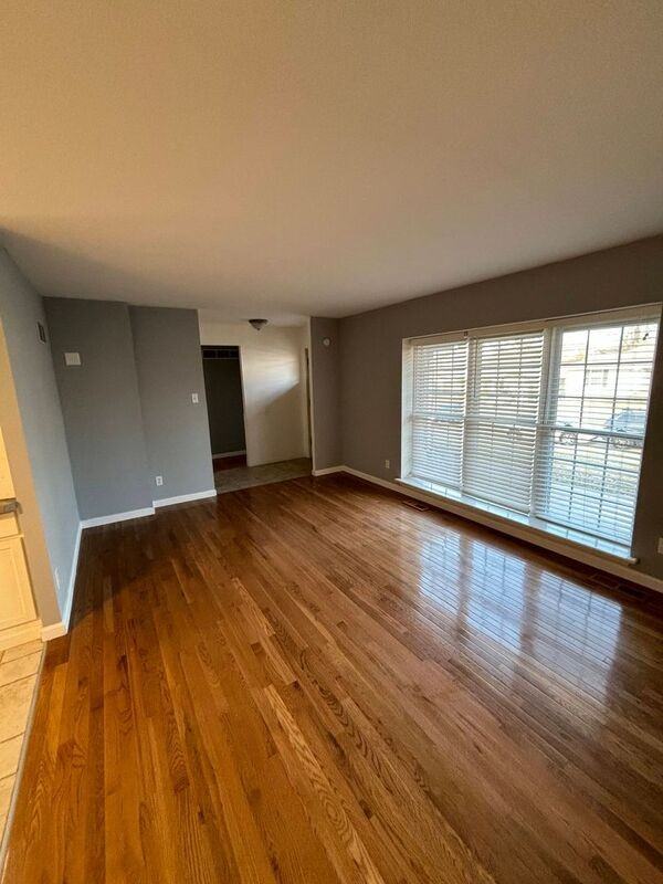 1727 Schulte Hill Dr - Photo 2 of 27