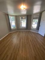 featured image of 308 E 7th St