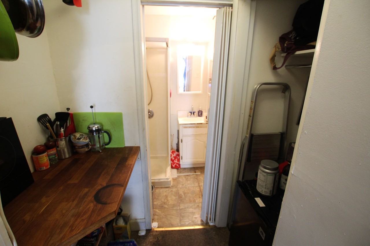 452 E Girard Ave - Photo 4 of 7