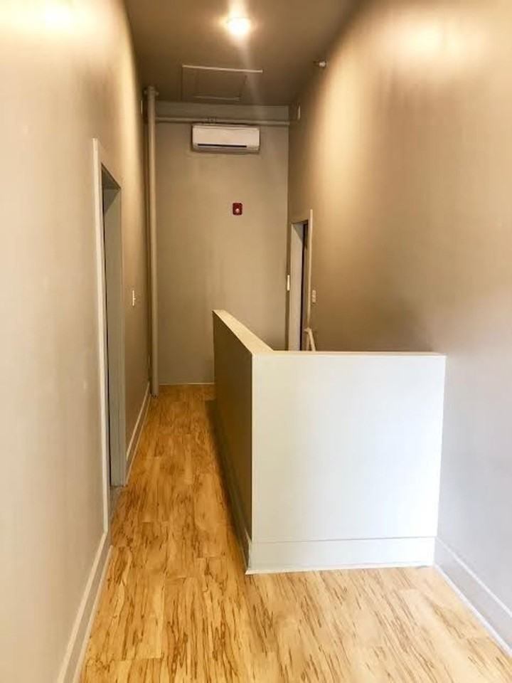 425 N. Walnut St - Photo 2 of 37