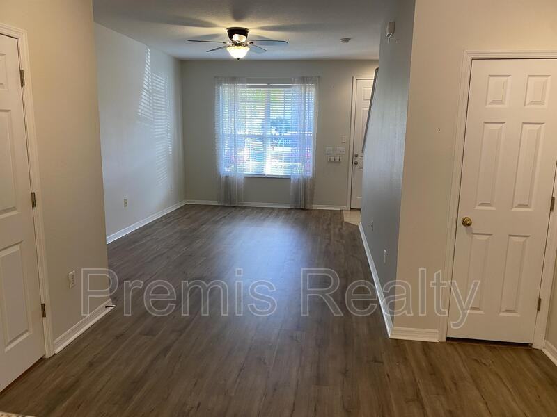 6561 Black Mangrove Dr - Photo 2 of 19