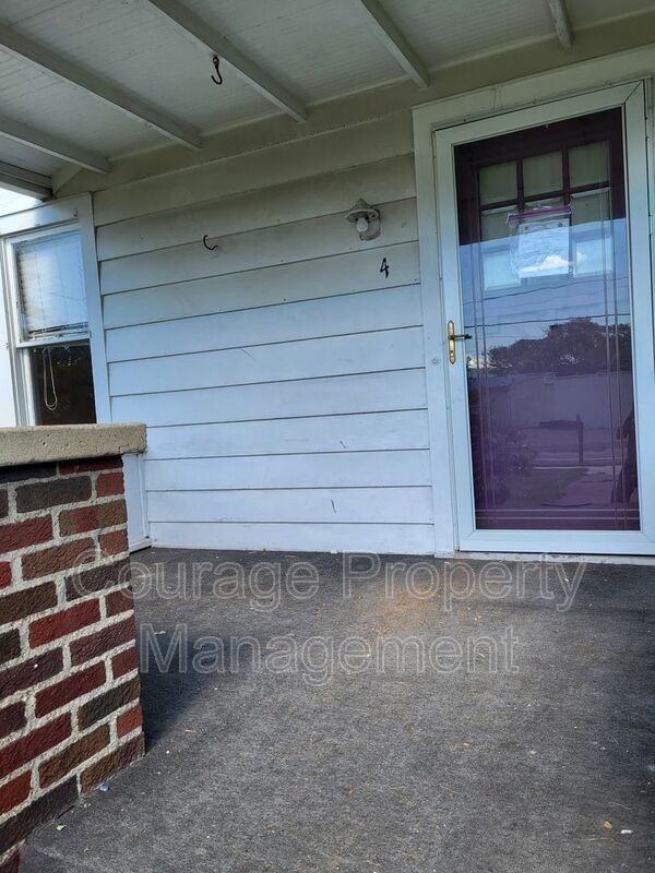 4 Coleman Ave - Photo 3 of 38