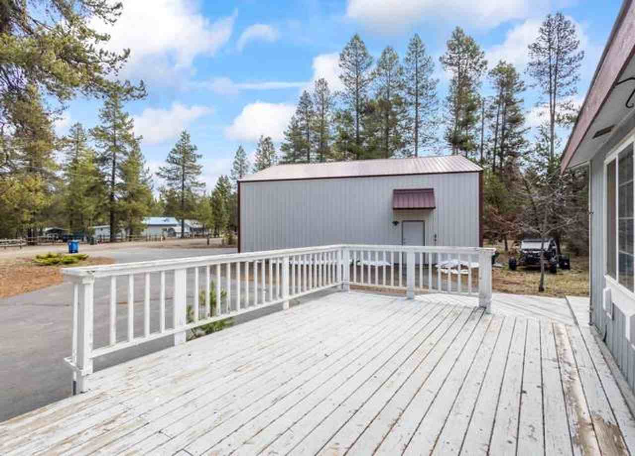 16045 Big Meadow Dr - Photo 3 of 19