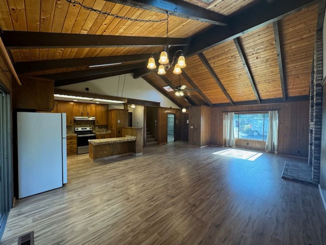 5219 Leppek Ct - Photo 3 of 39