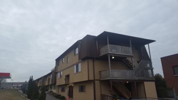 featured image of 427 E Main St