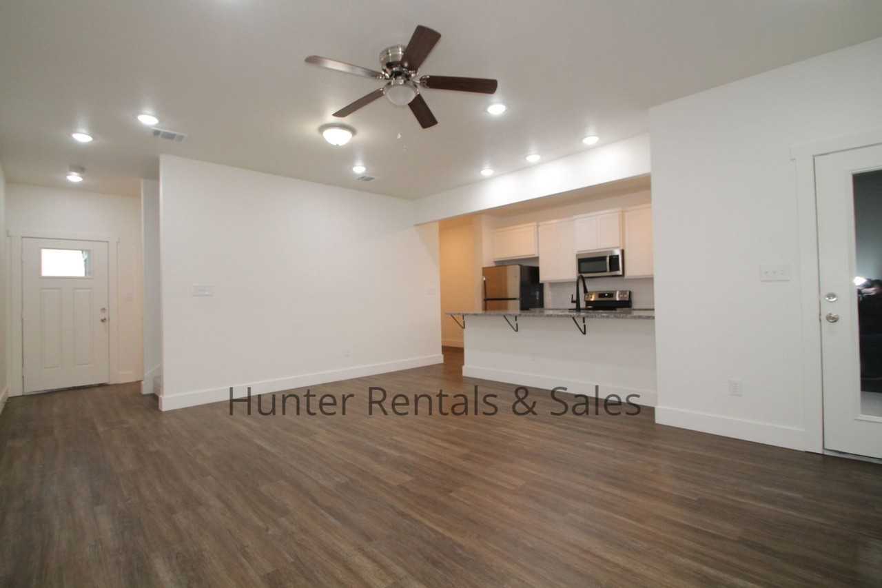 1936 Royal Loop - Photo 4 of 28