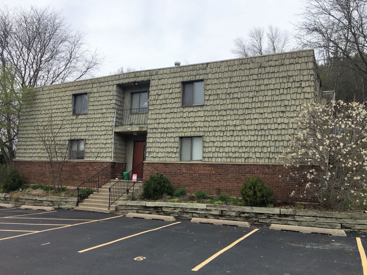 WESTVIEW APARTMENTS - Photo 3 of 16