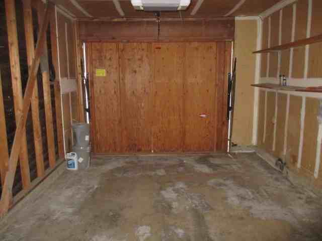 2203 - Photo 2 of 23