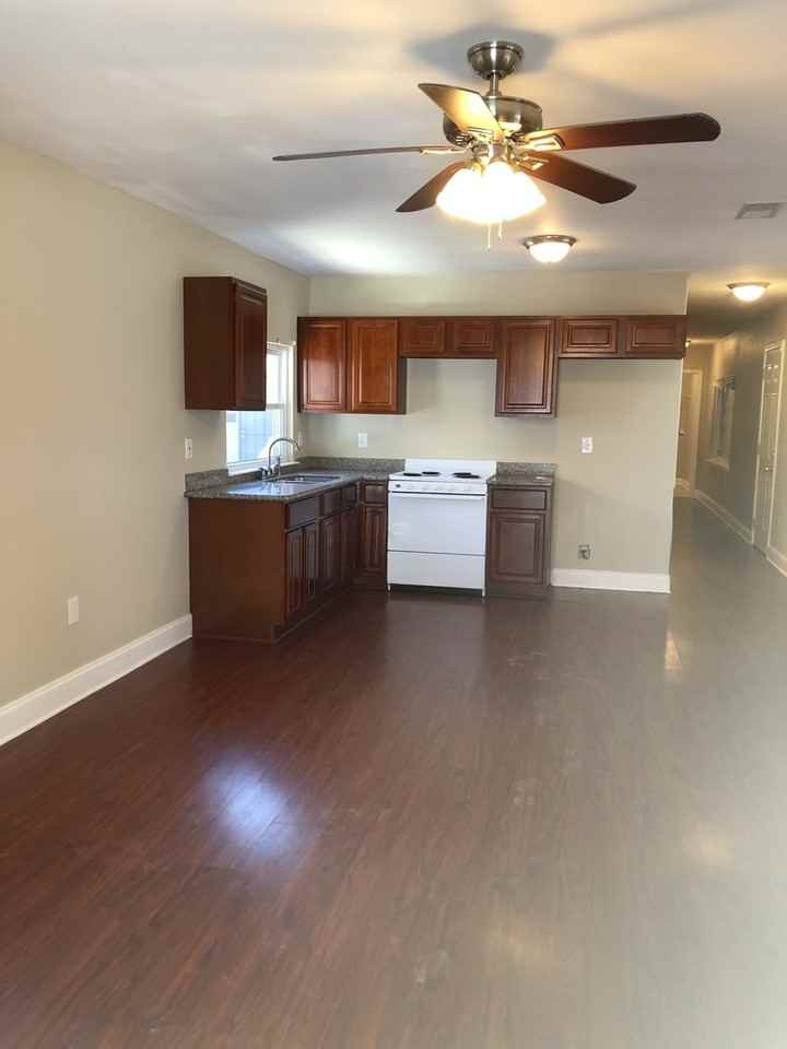 1818A-1818B Agriculture St. - Photo 3 of 12