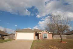 20630 Bluegrass Cir - Photo 1 of 1