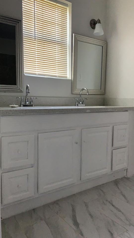 3131 Hickory Ave - Photo 3 of 13