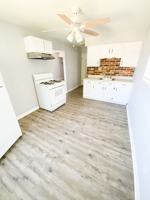 featured image of 9443 S Broadway