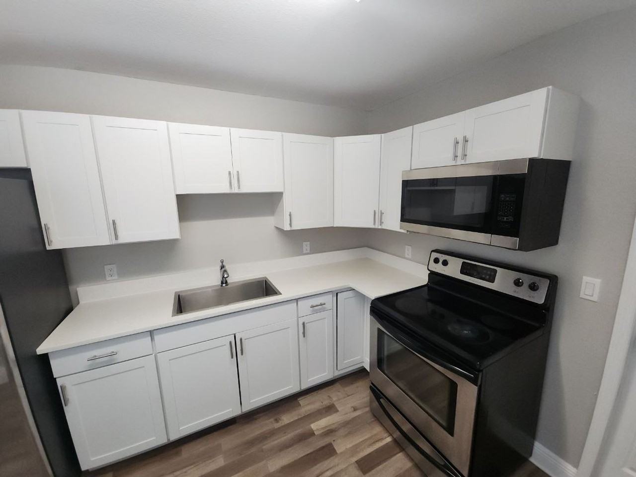 6207 12th Street Ct E - Photo 3 of 23