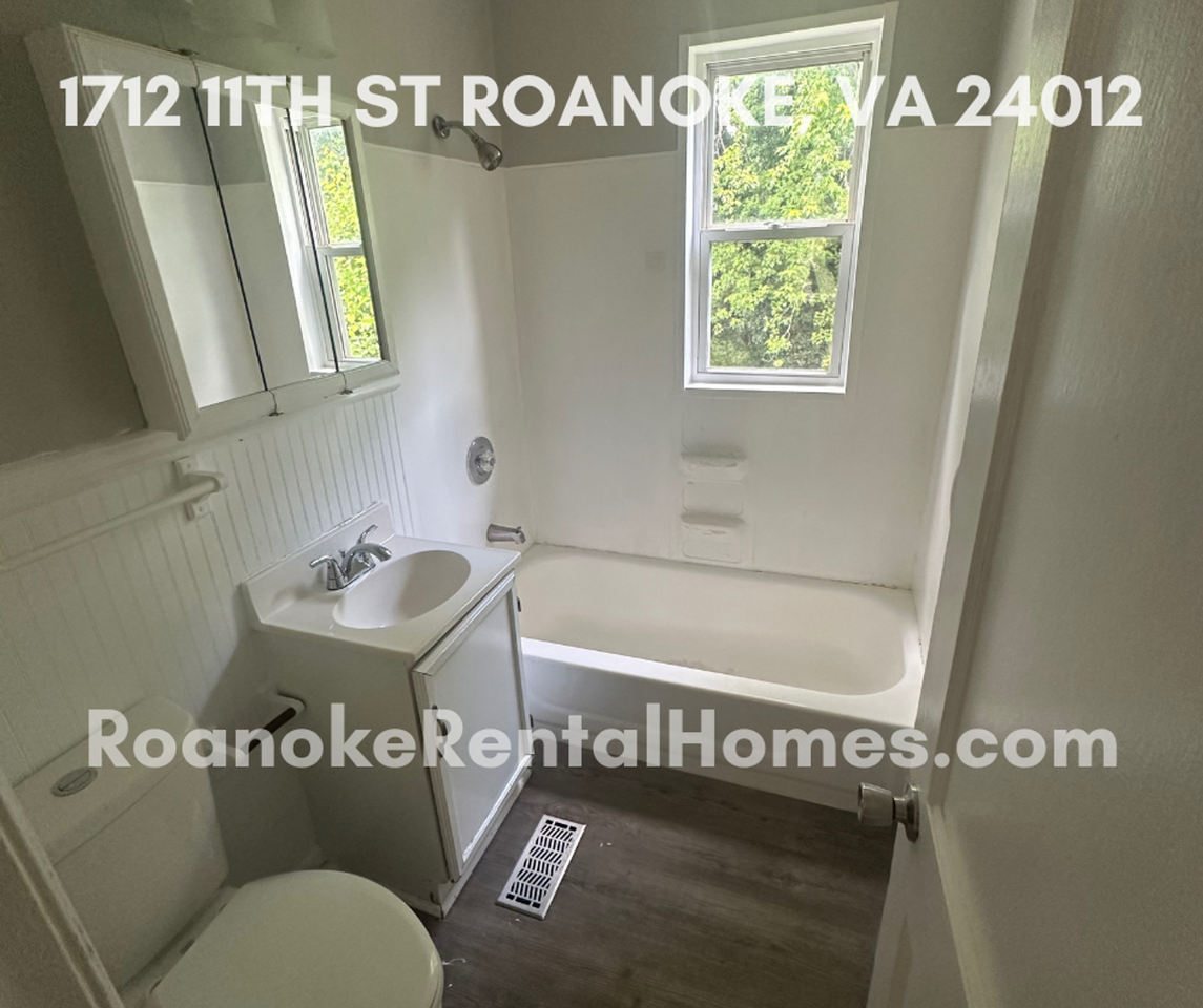 1712 11th St Nw - Photo 3 of 8