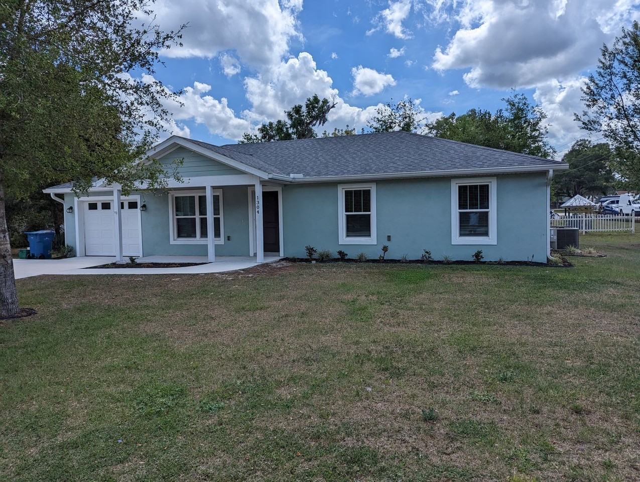 1304 E Ohio Ave - Photo 2 of 21