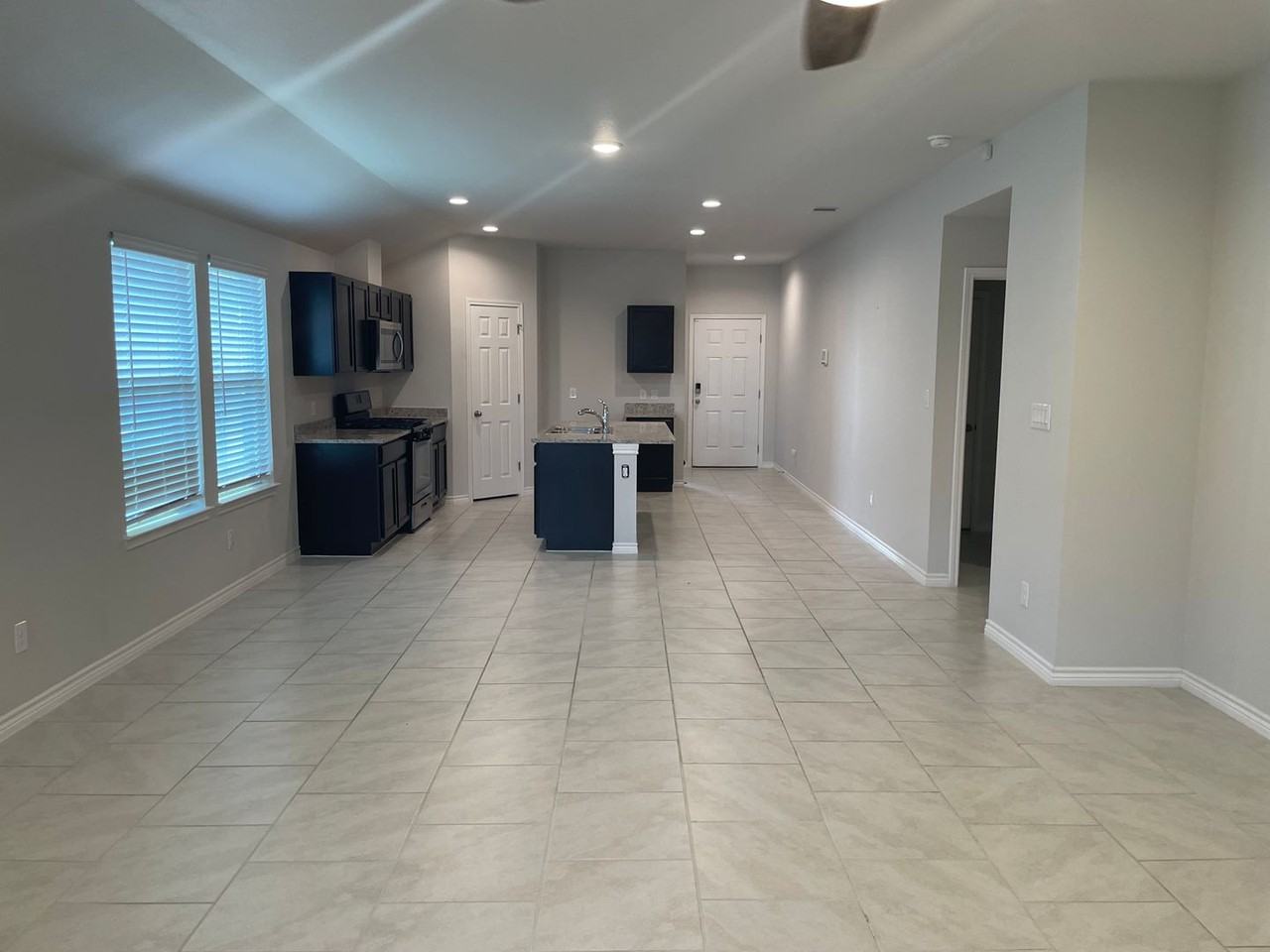 2338 Sky Crest Dr - Photo 4 of 32