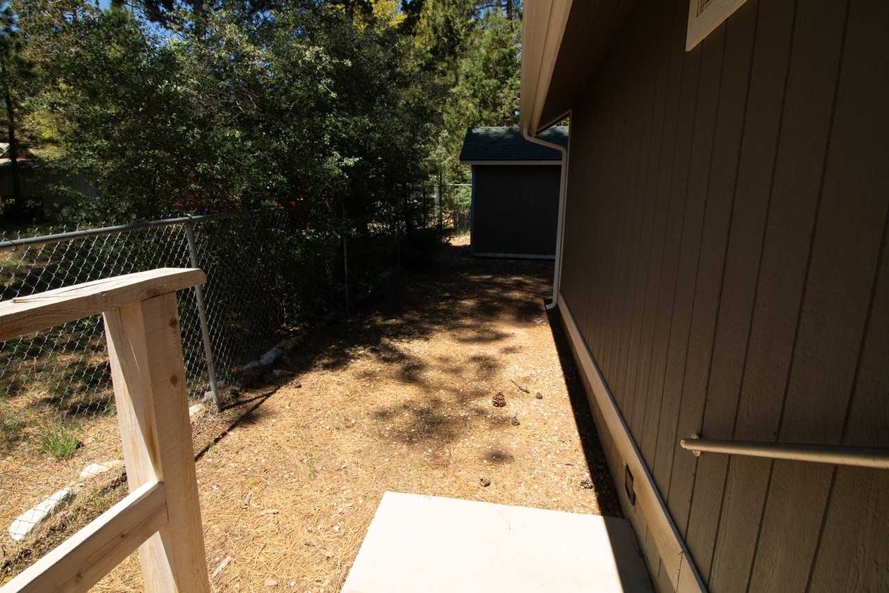 594 Cedar Ln - Photo 3 of 20