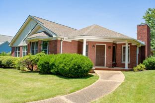 637 Homewood Dr - Photo 1 of 1