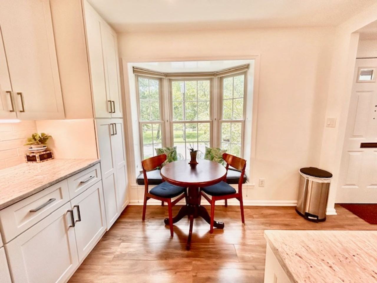 4823 Willett Pkwy - Photo 5 of 37