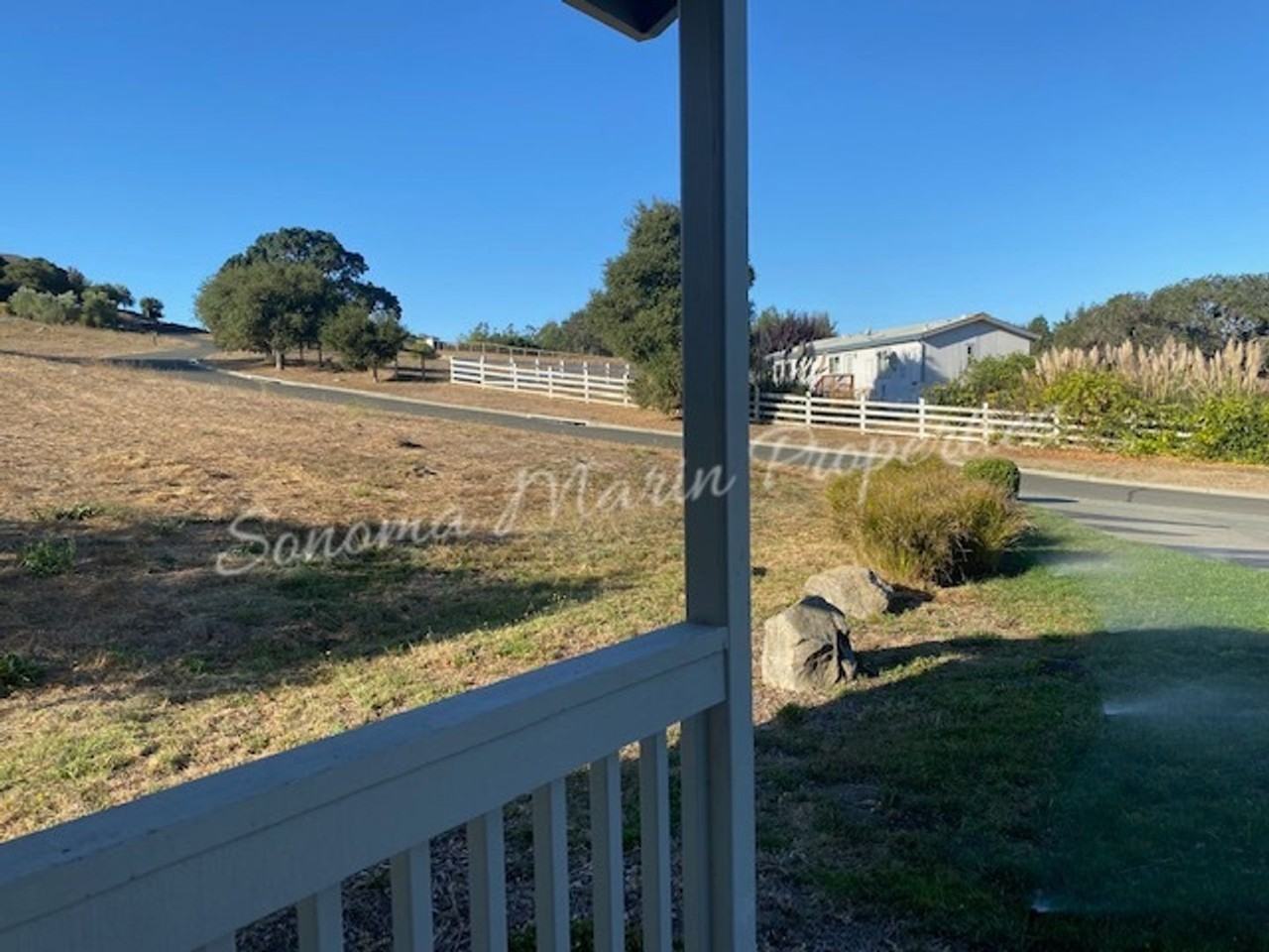 701 Ia Raye Lane - Photo 4 of 36