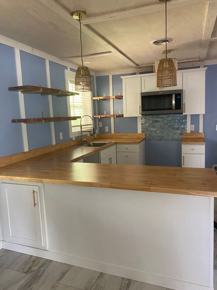 1512 W Tharpe St ##W. - Photo 3 of 10