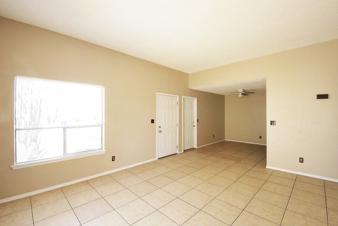 216B Cutlass Dr - Photo 5 of 25