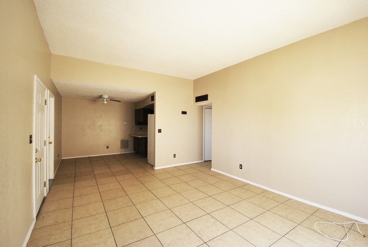216B Cutlass Dr - Photo 6 of 25