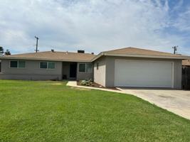 featured image of 2059 E Ash Ave
