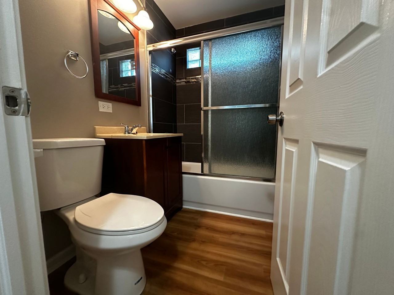 Parkside Apartments - Photo 7 of 10