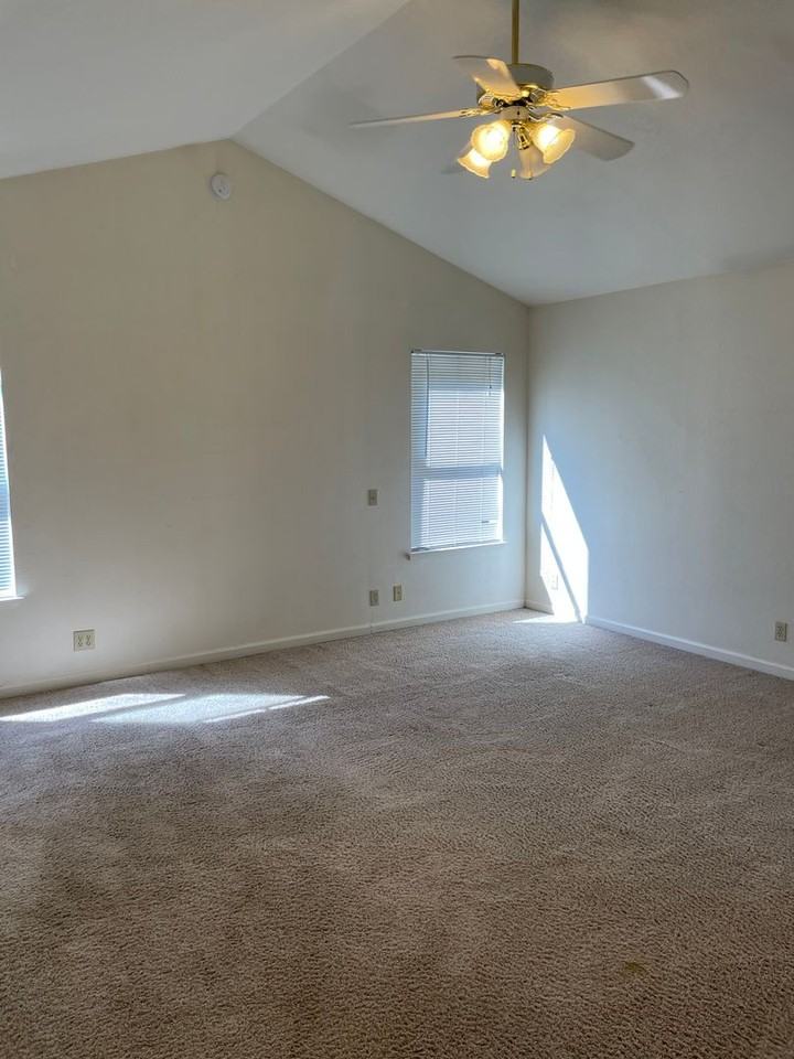 12 Capshaw Ct - Photo 7 of 20
