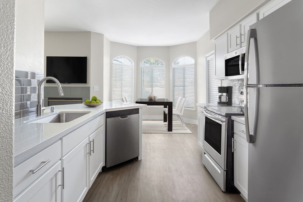 FireSkye - Photo 5 of 24