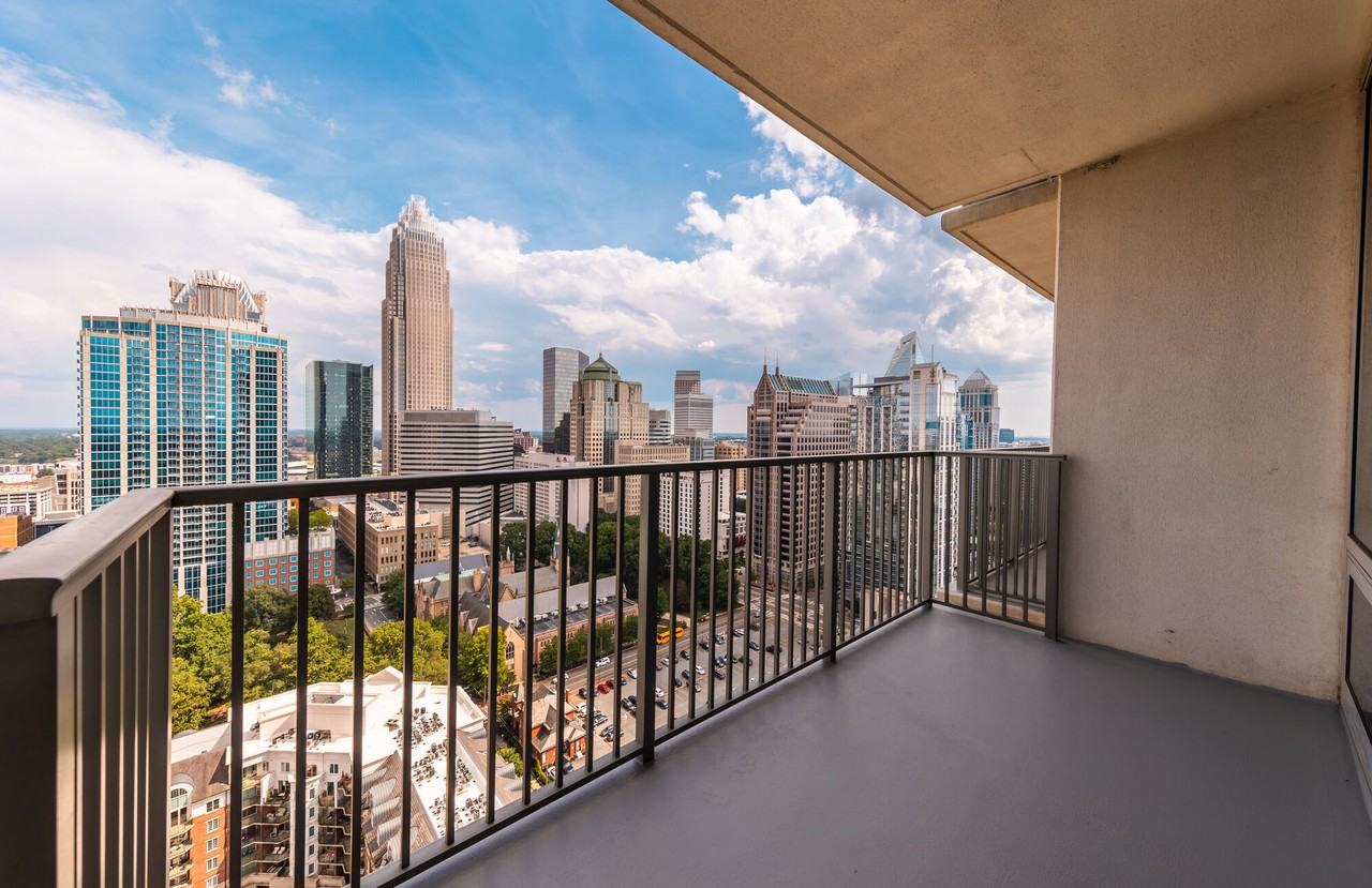 The VUE Charlotte On 5th - Photo 2 of 50