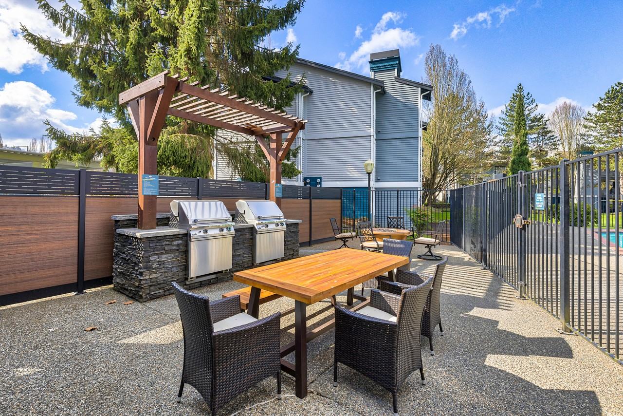 The Retreat at Bothell - Photo 2 of 20