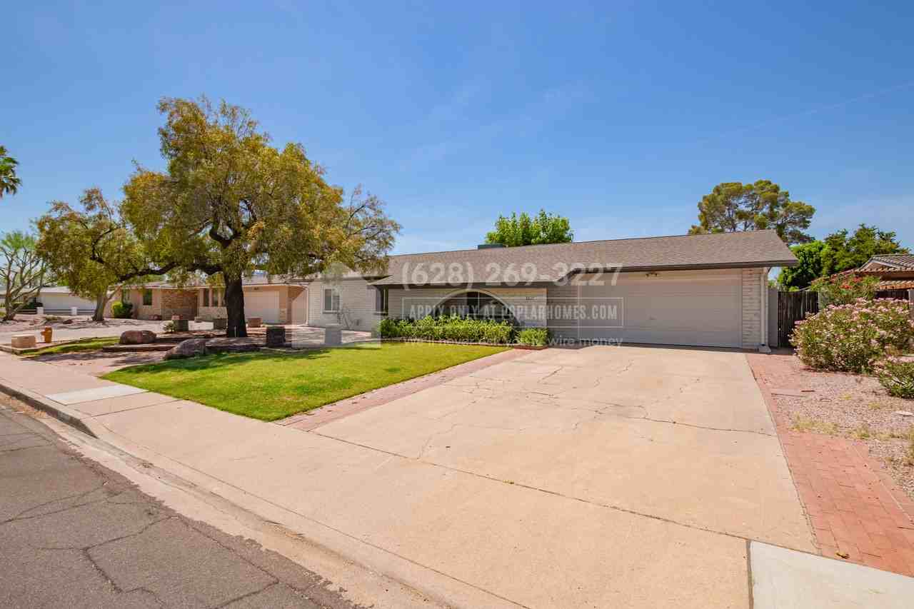 8637 E Camelback Rd - Photo 2 of 29