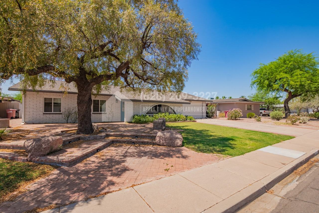 8637 E Camelback Rd - Photo 3 of 29