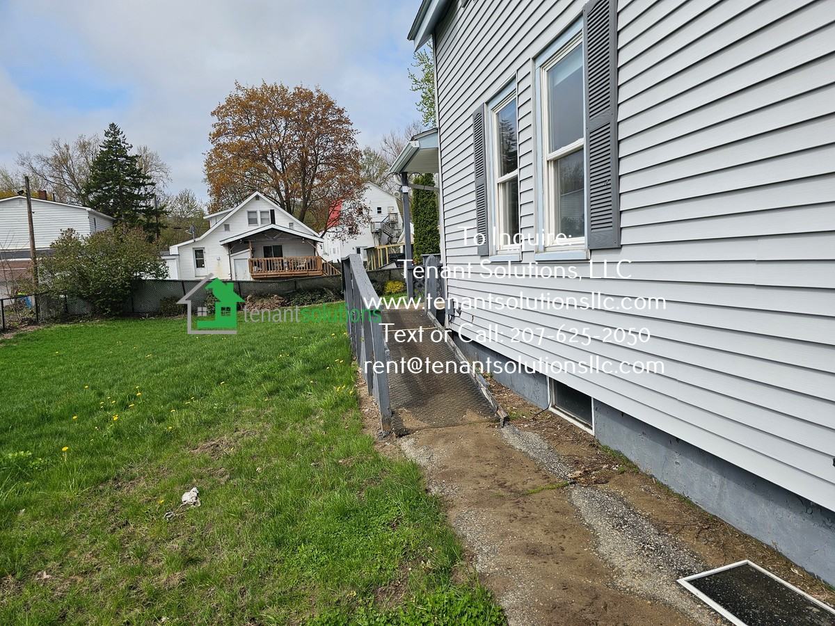 11 Osgood Ave #2 - Photo 2 of 18