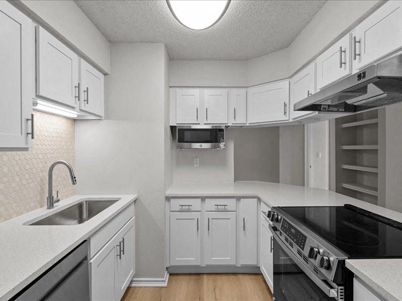 Highland Park Apartment Homes - Photo 6 of 50