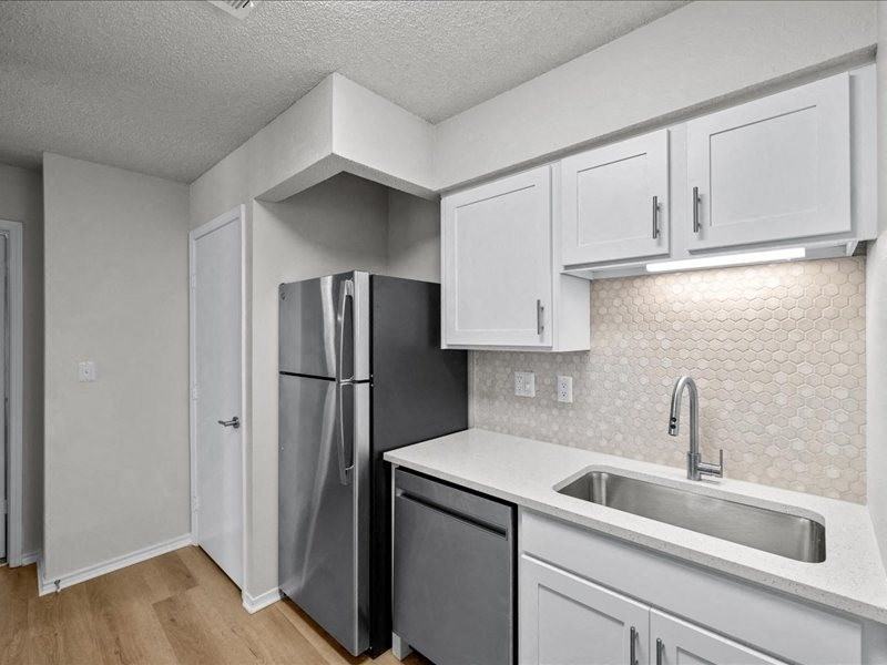 Highland Park Apartment Homes - Photo 7 of 50