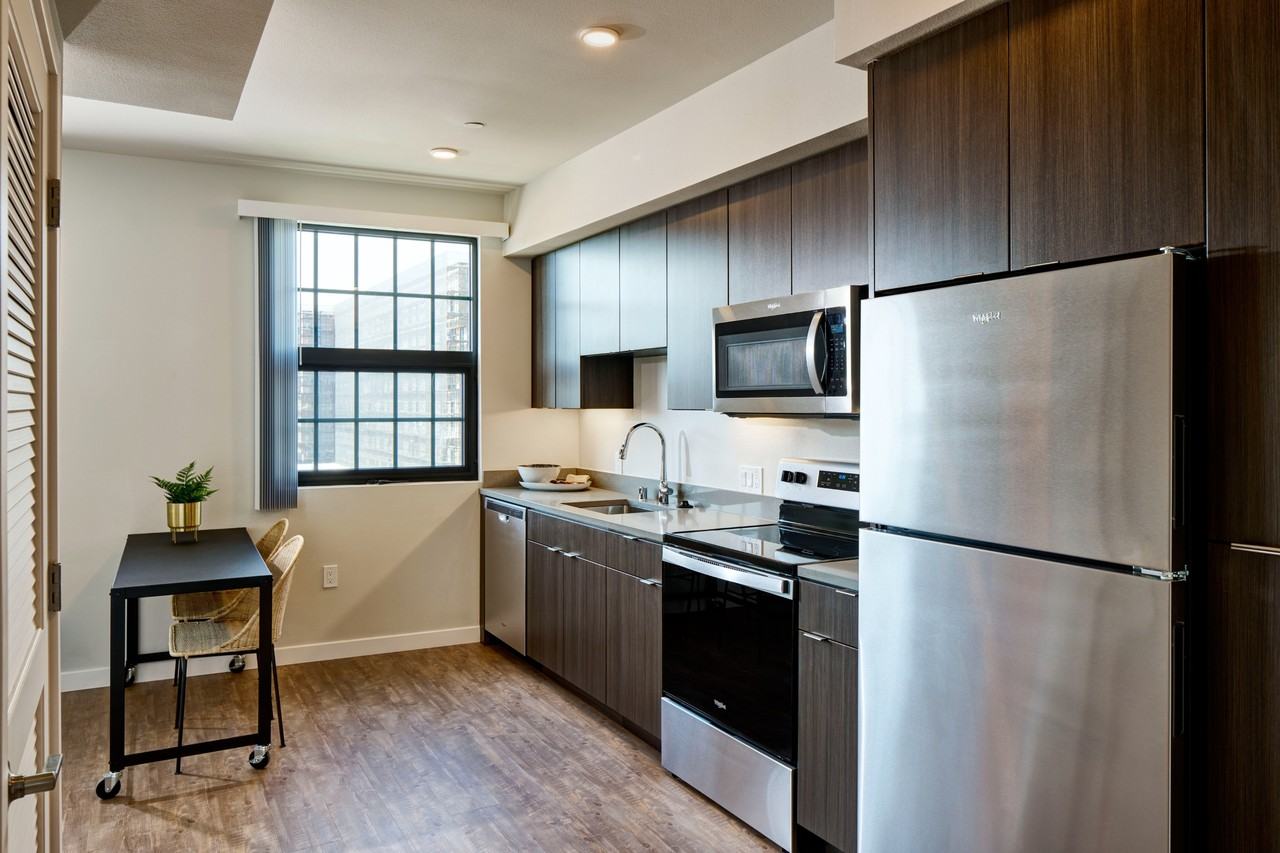 Modera Berkeley - Photo 4 of 50