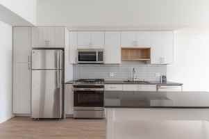 featured image of 15881 Ne 85th St