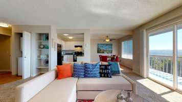 featured image of 2101 Sw Sunset Blvd